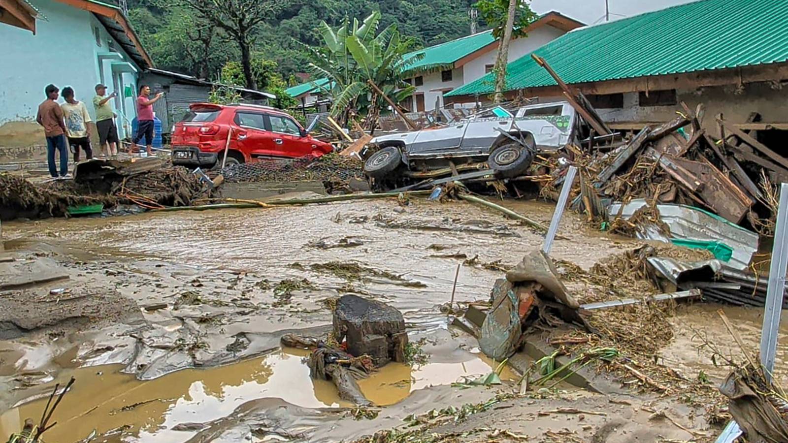 Flash floods wreak havoc in Arunachal; one killed, four missing