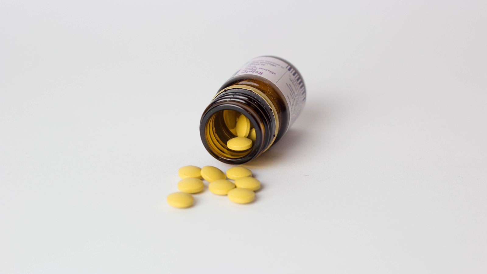 Eli Lilly launches cancer drug Tanstrive in India