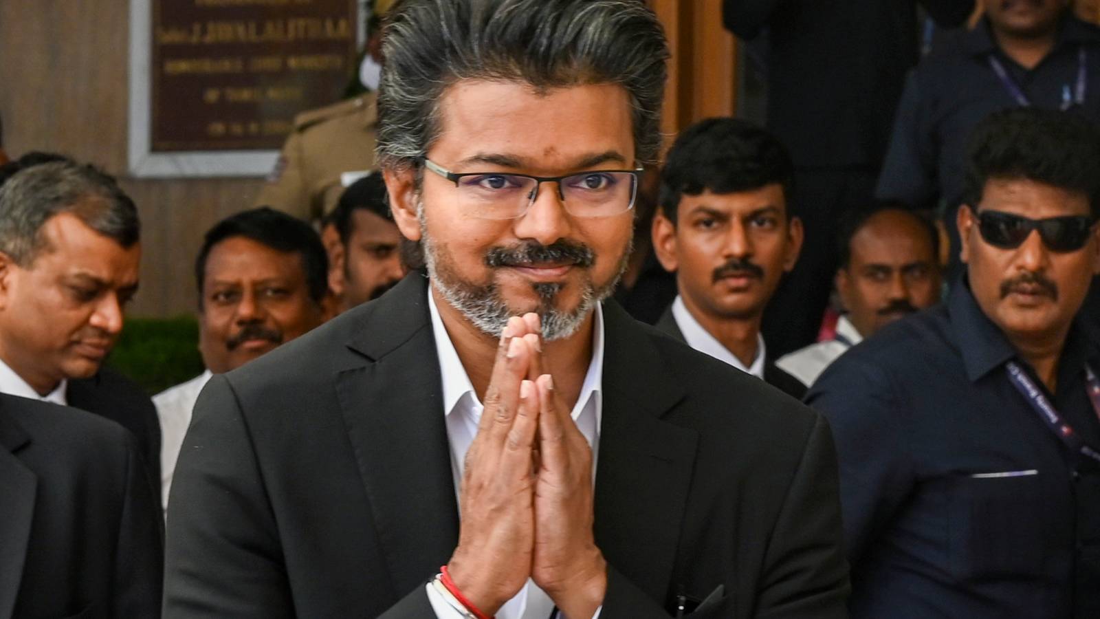 Tamil Nadu government to withdraw cases against students who protested against NEET