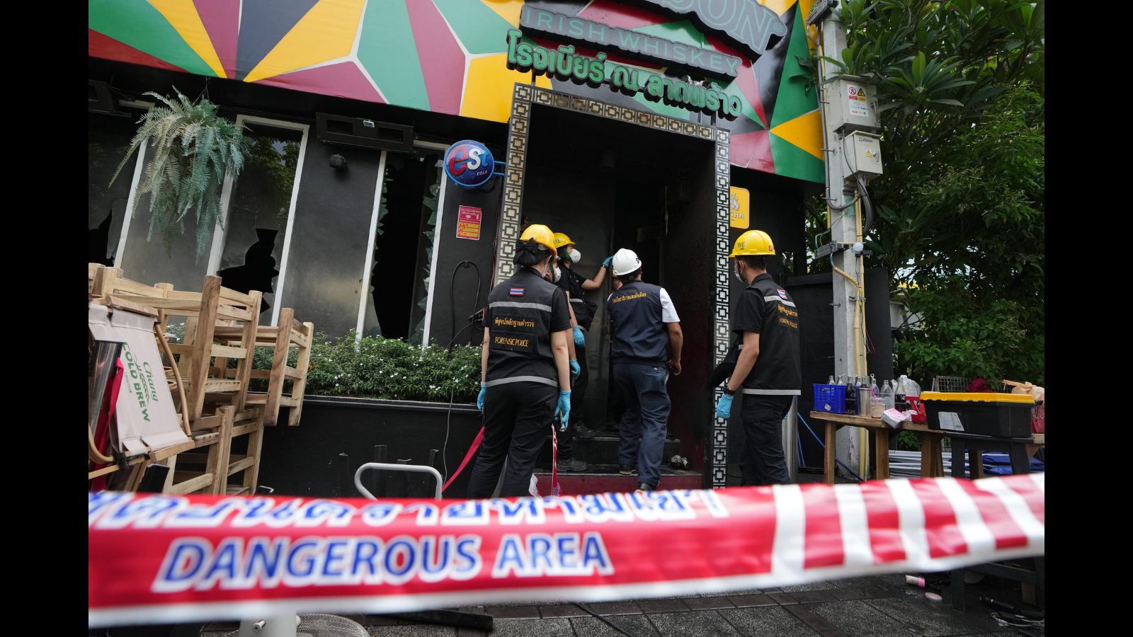 27 killed in massive fire at Bangkok pub