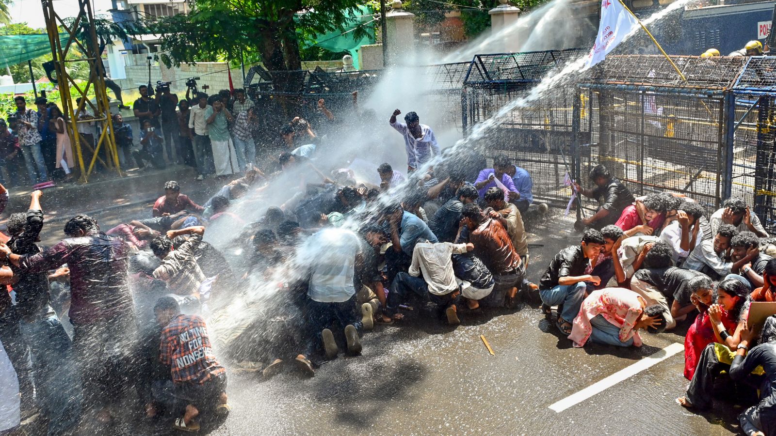 SFI stages statewide protests in Kerala in support of CJP agitation