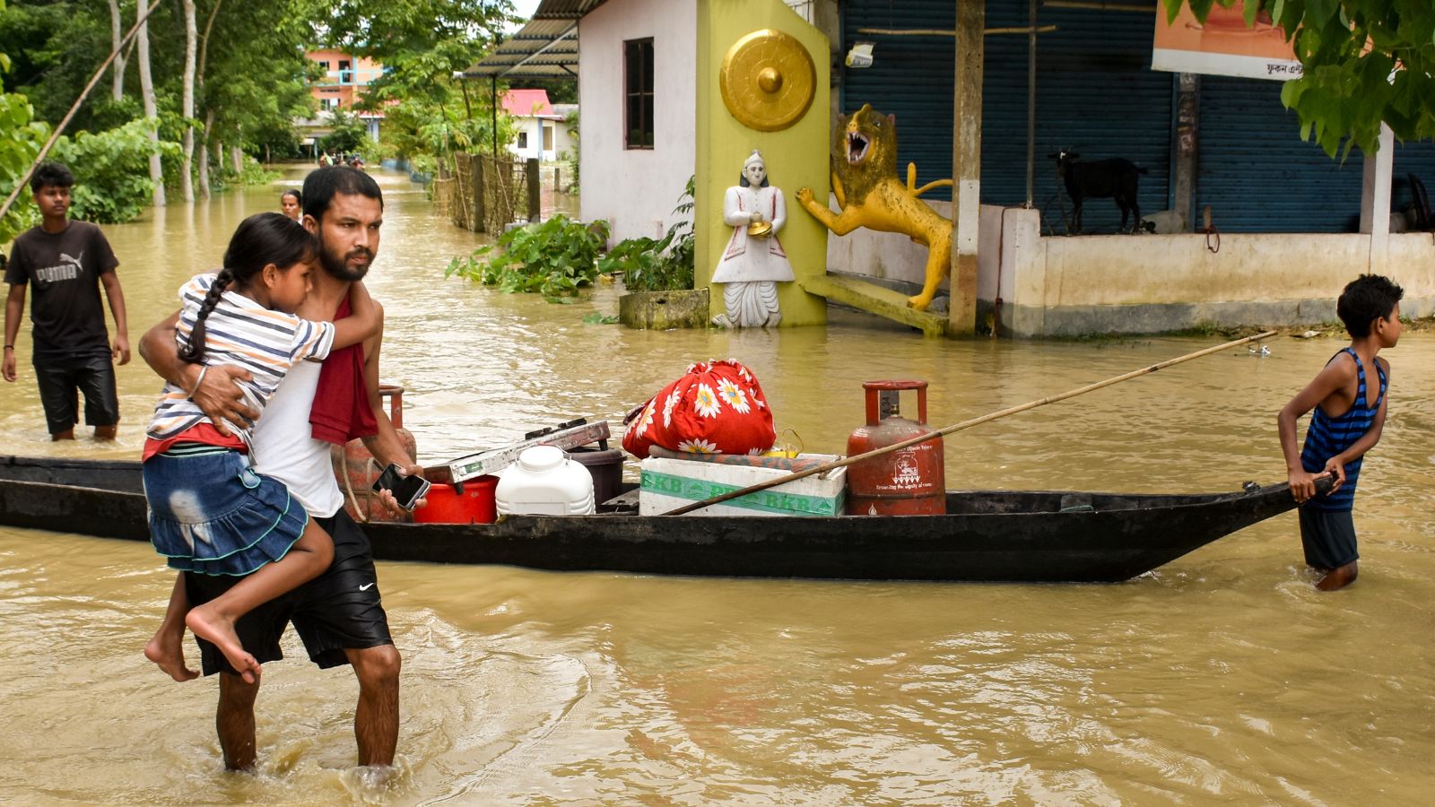 Assam floods: Death toll reaches 82 as 1.92 lakh people remain affected