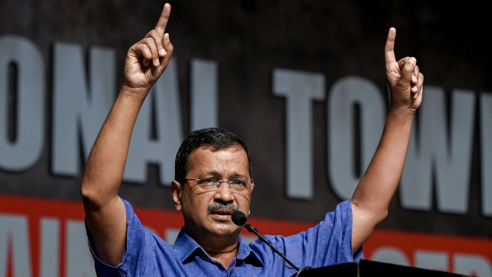 Arvind Kejriwal to march to PM Modi's residence over E20 row with 100 strong volunteers