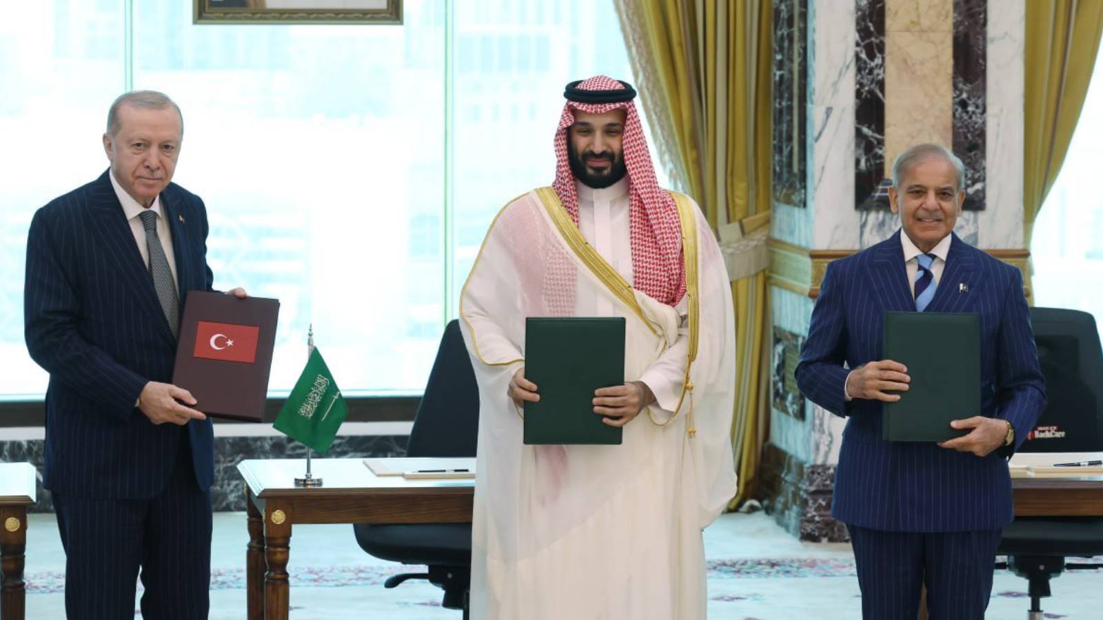 Pakistan, Saudi Arabia, Turkey sign key defence pact, vow collective response to any attack