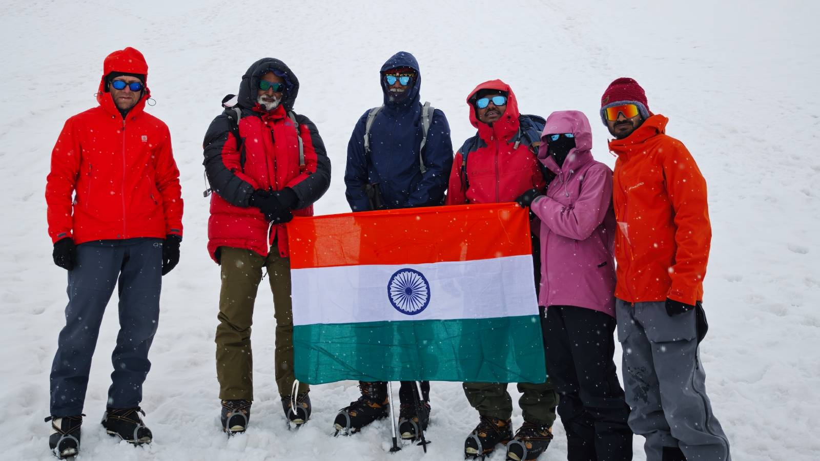 Keralam team with senior citizens scales Europe's highest peak Mount Elbrus