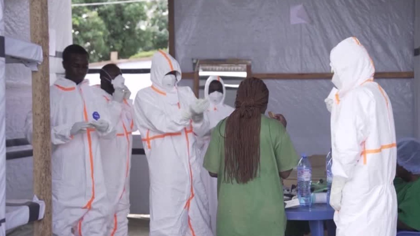 Congo starts Ebola vaccination for frontline workers as outbreak worsens