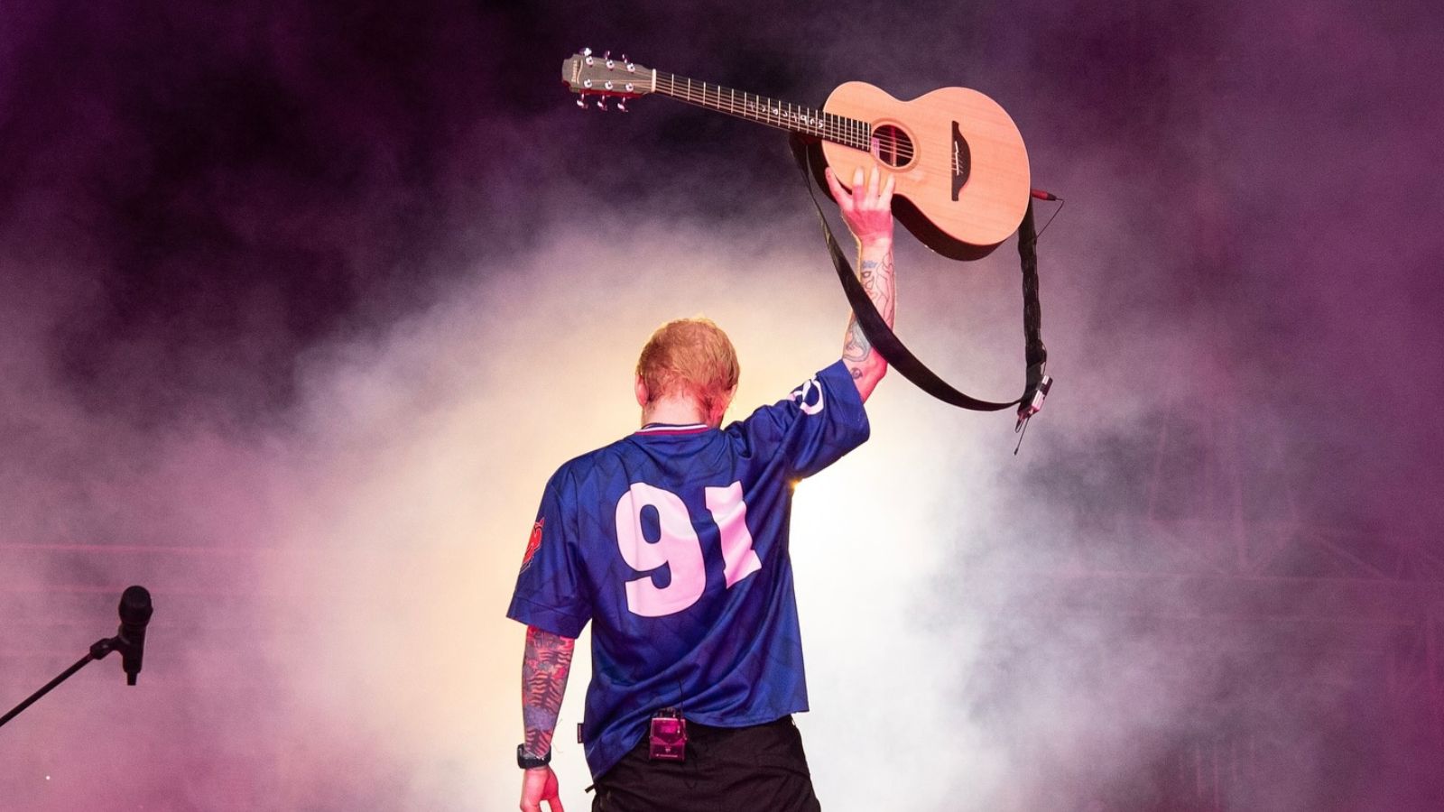 Ed Sheeran breaks down during Philadelphia show amid Macklemore controversy