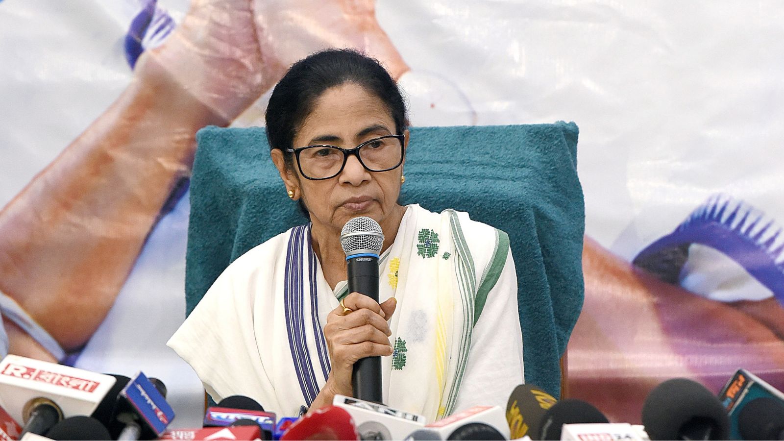 Rs 30 lakh transfer to Mamata Banerjee surfaces in ED probe against West Bengal ex-minister