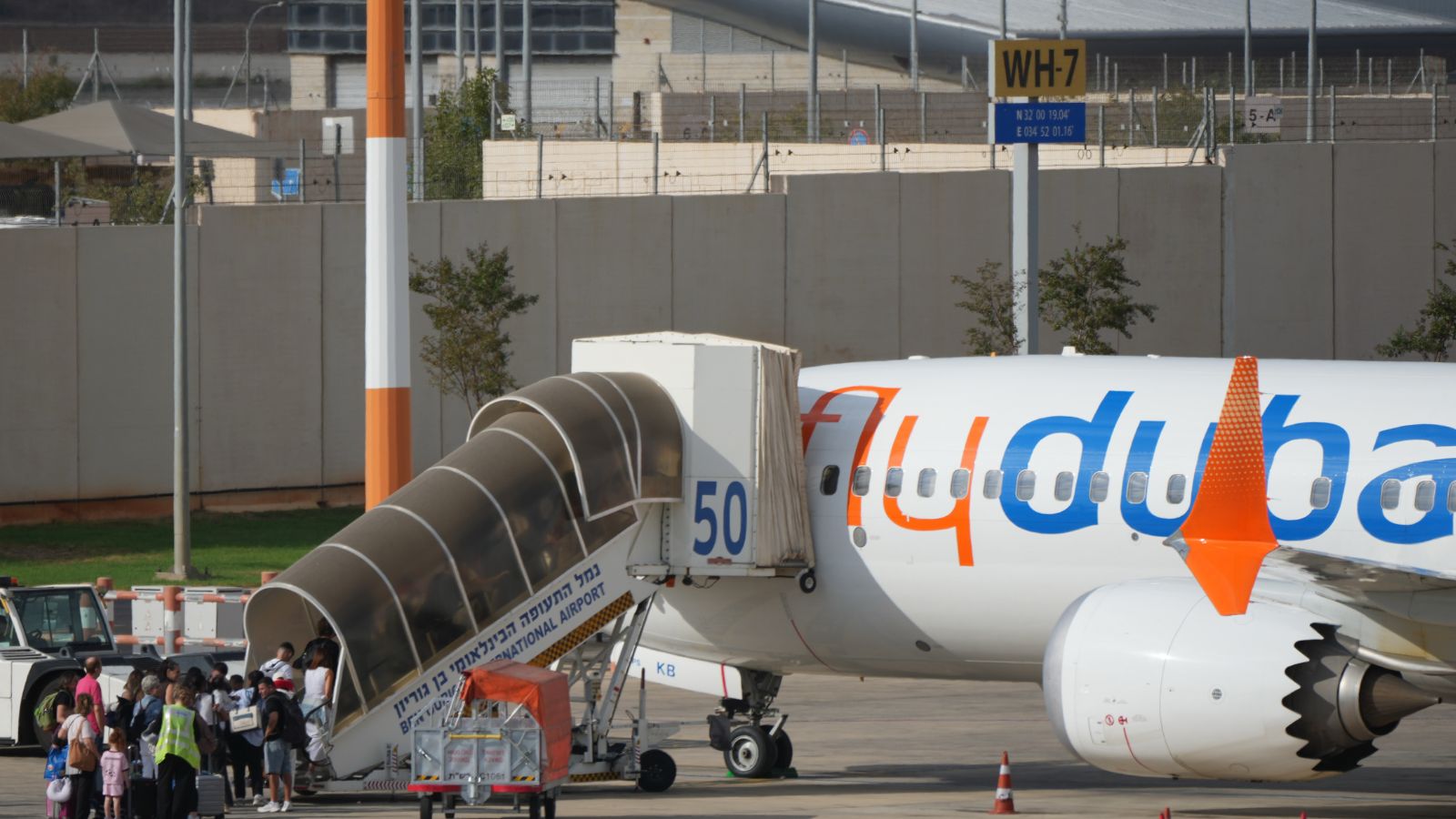 flydubai co-pilot Hamam Alhamami was barred from flying by Oman over extremist views