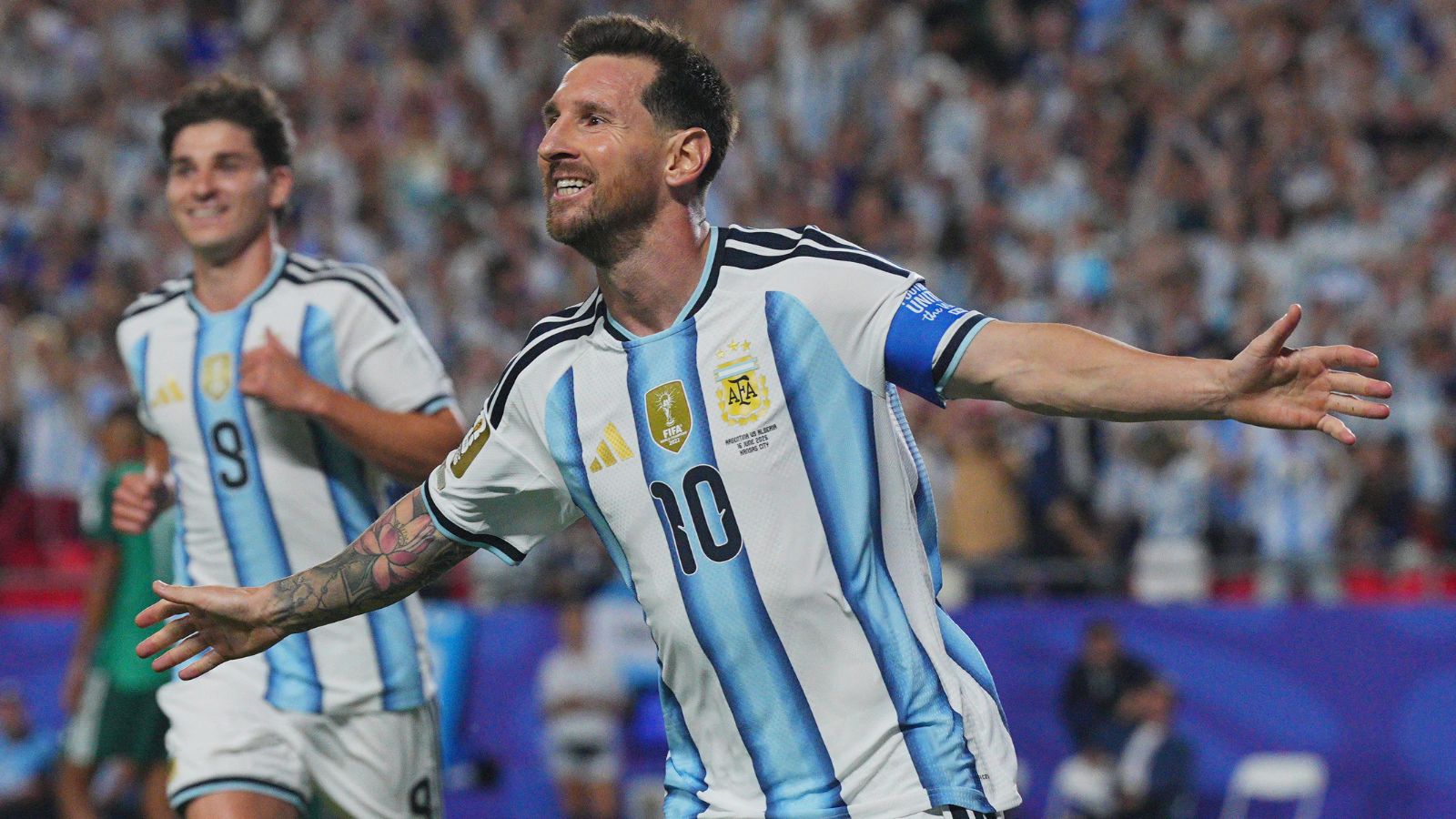 Lionel Messi returns to Argentina ahead of farewell match with national team