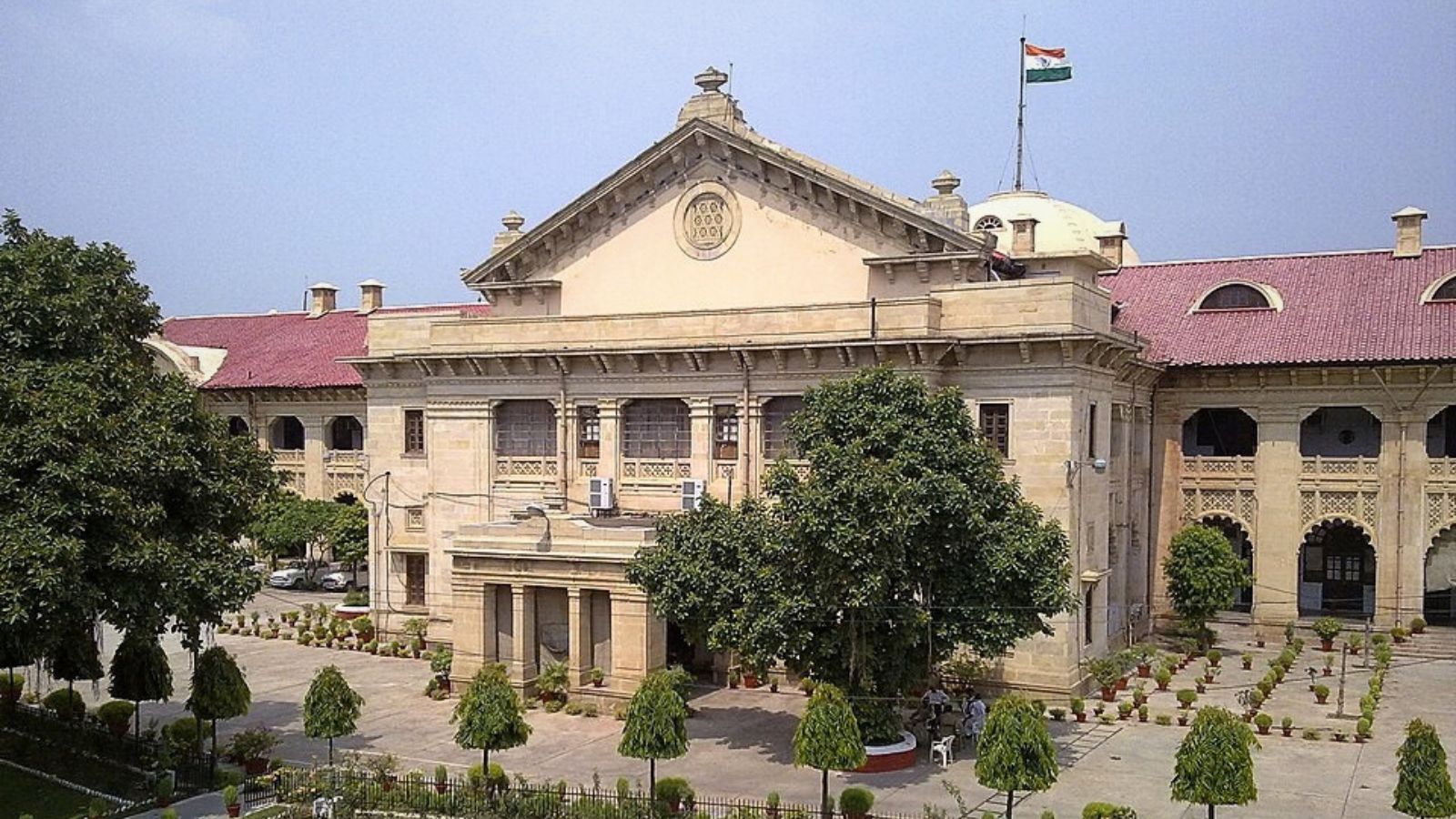 Allahabad HC: Parents cannot force adult daughter to live with them