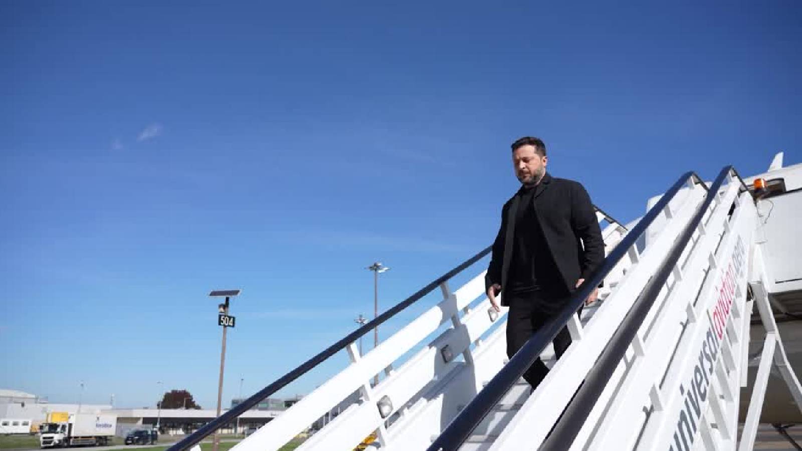 Ukrainian President Zelenskyy arrives in Britain for Burnham meeting