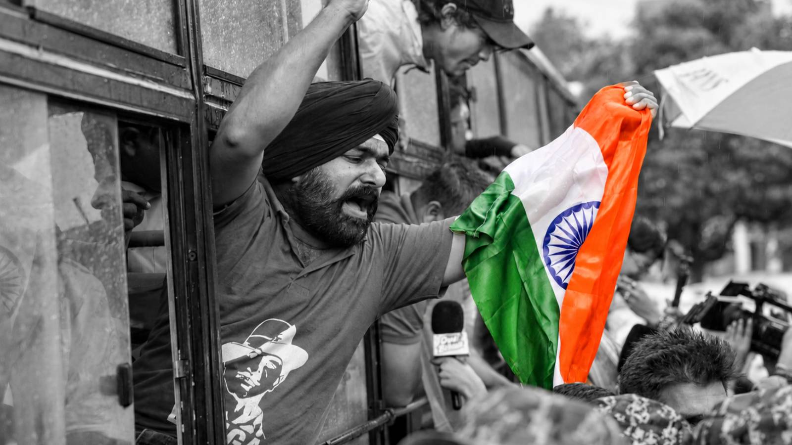 Is waving the national flag a crime in India? The debate and Flag Code| Explained