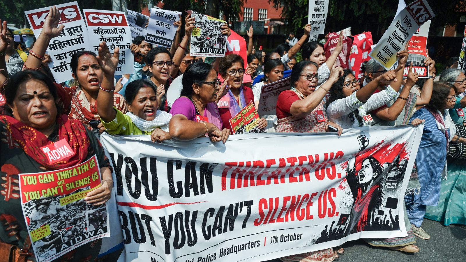 Women’s groups march to Delhi Police HQ over alleged assault during SIR protests