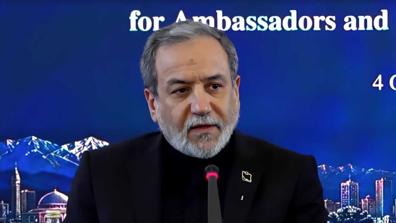 Iran ready for dialogue with US if given credible guarantees, Araghchi says