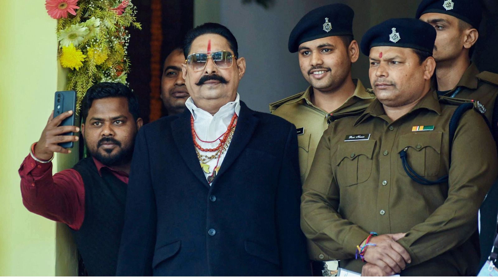 JD(U) expels ‘Chhote Sarkar’ Anant Singh, ex-MLA Neelam Devi after his ‘revolt’ over Bihar MLC polls