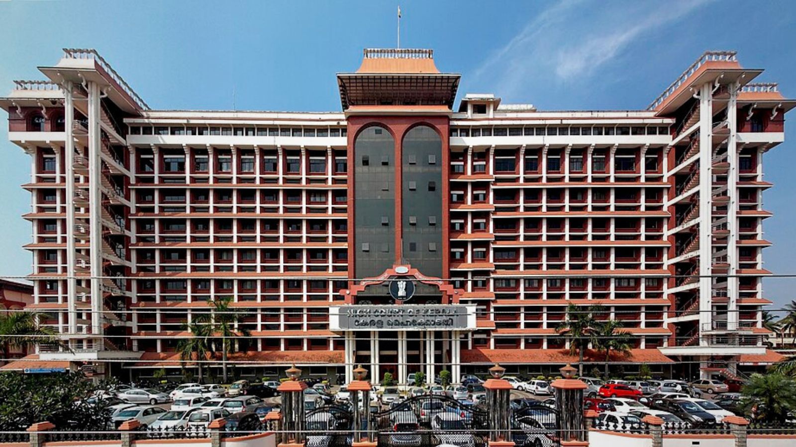 Kerala High Court permits couple to hand over baby with skeletal dysplasia to CWC