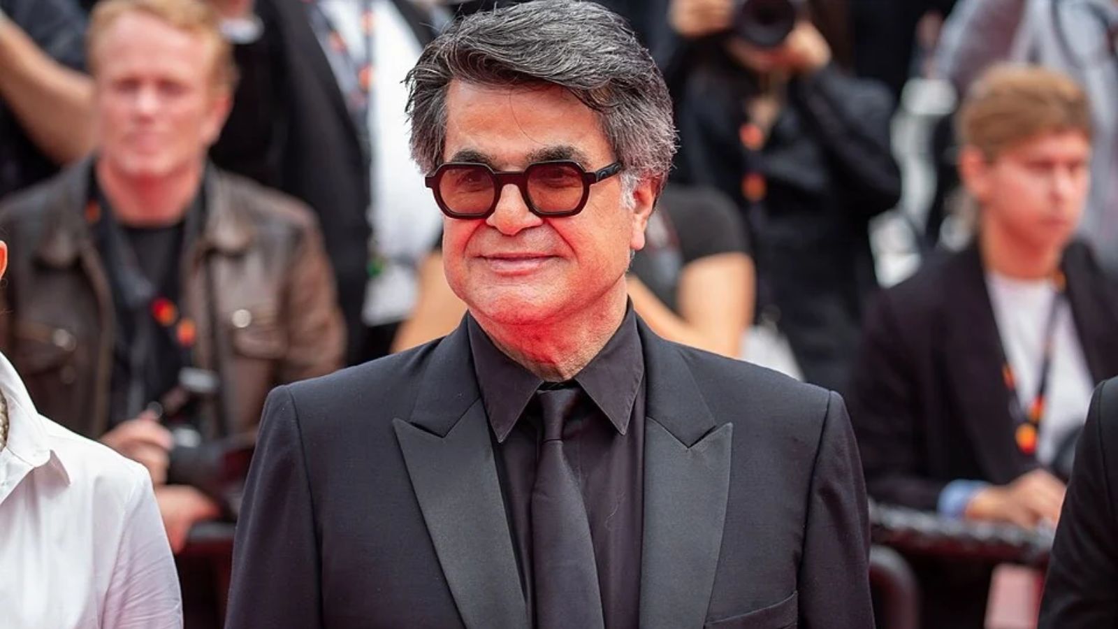 Iranian filmmaker Jafar Panahi sentenced to five years in new ruling