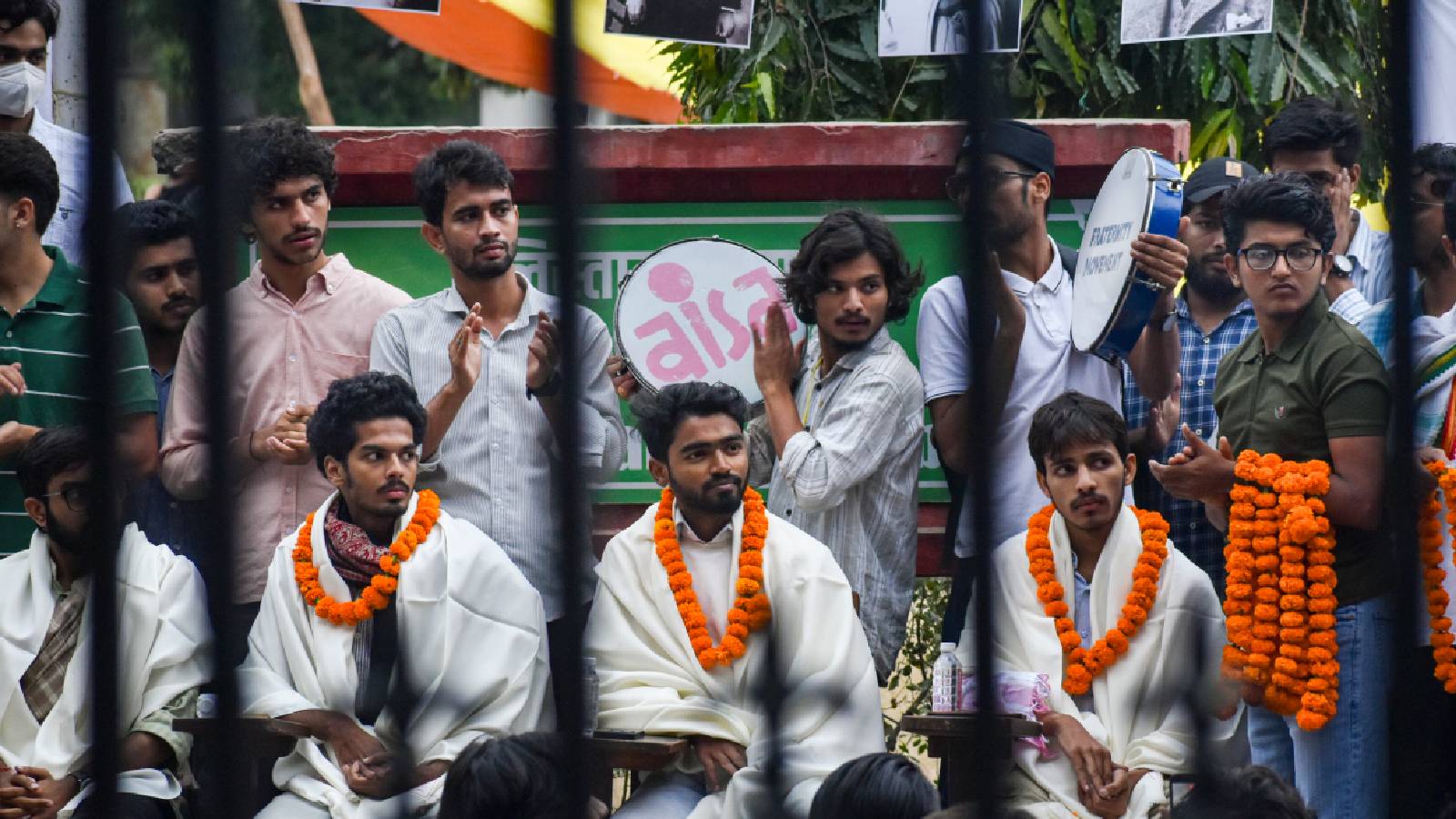 Jamia approves student union constitution, sets May 2027 deadline; asks protesters to call off stir