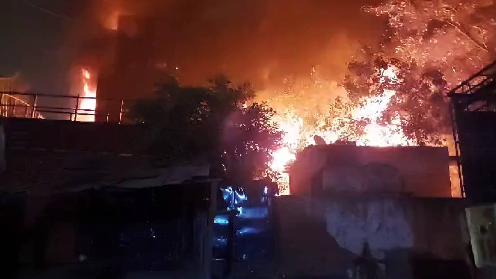 Four killed, two injured in fire at Delhi shoe factory