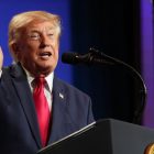 Trump signs order to promote seperate childhood vaccines against medical guidance
