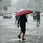 Kerala rains continue,several districts remain inundated
