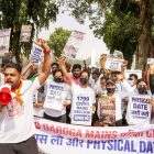 Bihar SI aspirants march in Patna against mains exam cancellation