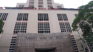 Rupee rises on suspected RBI intervention despite elevated oil prices