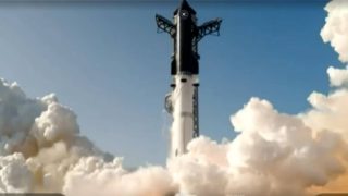 SpaceX launches Starship on another test flight, this time with the most advanced Starlinks