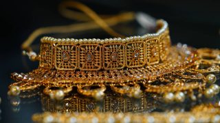 Gold rebounds ₹2,440 to ₹1.49 lakh/10g; silver climbs ₹5,300 amid strong global cues