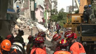 Rescue efforts continue in Colombia despite crucial 72-hour window passes