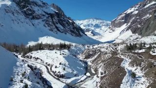 Melting Andes glaciers raise fears of floods, landslides and avalanches