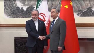 Iran signals return to diplomacy with US as foreign minister meets Chinese counterpart