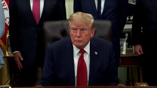 Trump threatens wider White House media ban amid press backlash