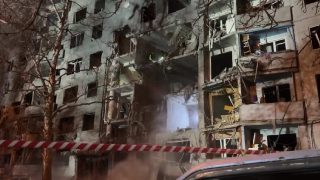 Russian strike on Kharkiv apartment building injures 35, including 10 children