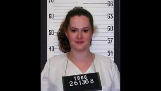 US appeals court halts Tennessee’s first execution of a woman in 200 years