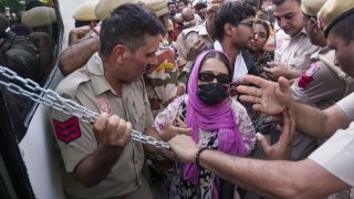 Delhi Police reject claims of assault on female protesters during Jantar Mantar protests