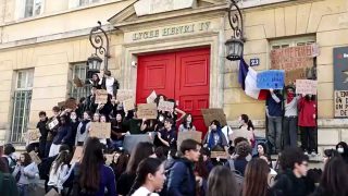 France students blockade 1,800 schools as protests over education conditions intensify