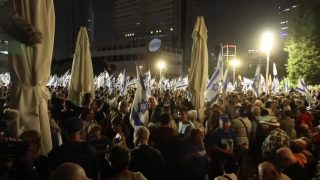 Thousands rally in Tel Aviv demanding probe into October 7 attack failures