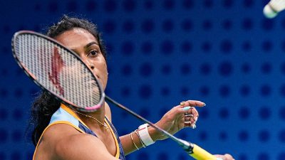 Australian Open: Sindhu storms to semis, Tanvi crashes out