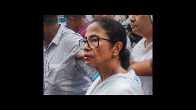 TMC feud reaches EC doorstep, poll body yet to decide on calling two factions