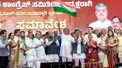 Hariprasad assumes charge as Karnataka Congress chief