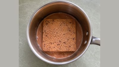 Craving a healthy snack? Try this multigrain bread in chocolate milk