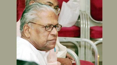 Pinarayi Vijayan pays tribute to V S Achuthanandan on first death anniversary