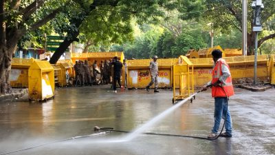 SC agrees to hear plea seeking alternative protest venue to Jantar Mantar