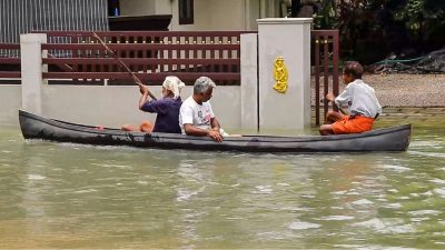 Kerala rain highlights : Red alert in three districts; flooding continues in low-lying regions