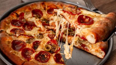 Hygiene norm violations: FDA suspends licences of four Domino's Pizza outlets in Maharashtra