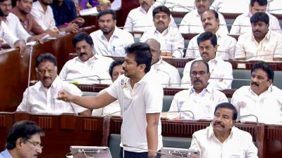 DMK demands probe into deaths of three alleged Tamil poachers