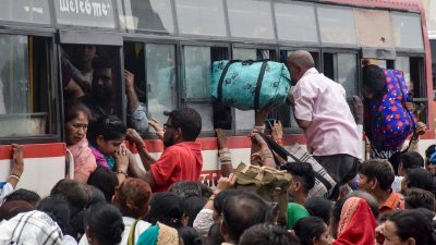 'Helpless sisters': Akhilesh hits Uttar Pradesh govt over Raksha Bandhan bus services