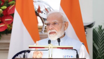 GSLV-F17 launch is another outstanding achievement by ISRO: Indian PM